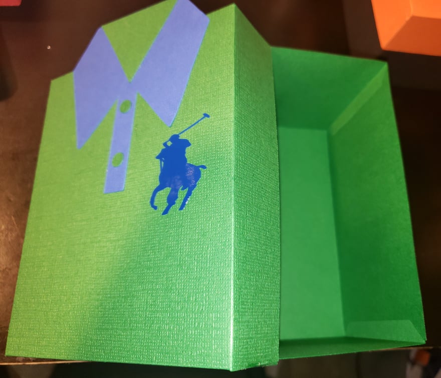 Polo Gift Box SVG