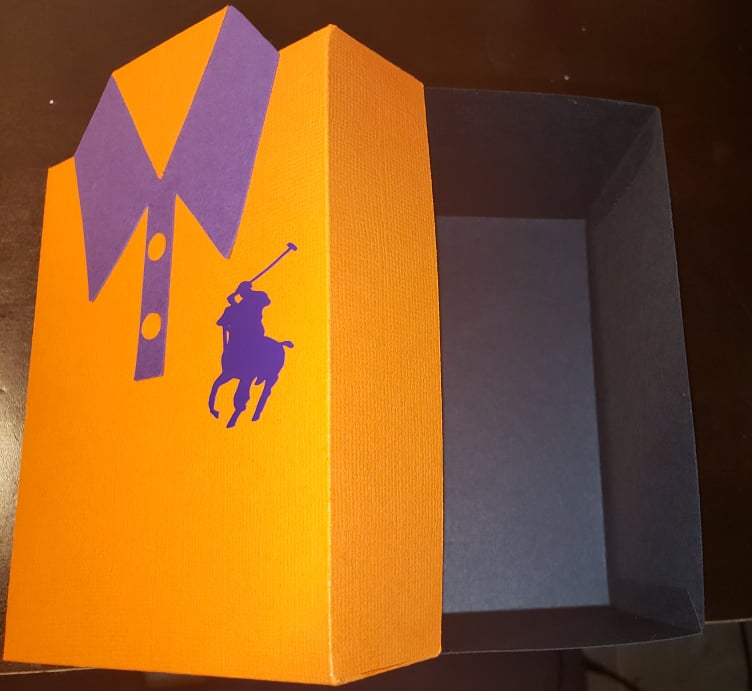 Polo Gift Box SVG